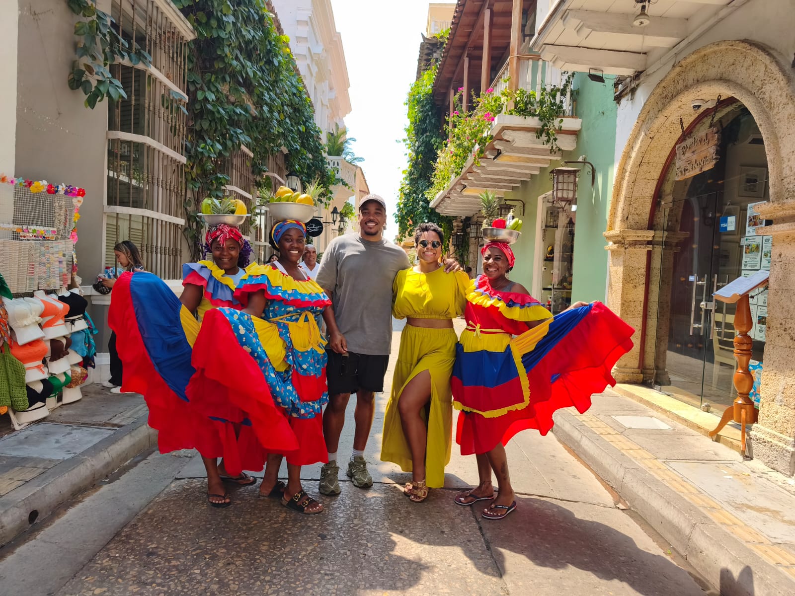 Colombia travel loading image
