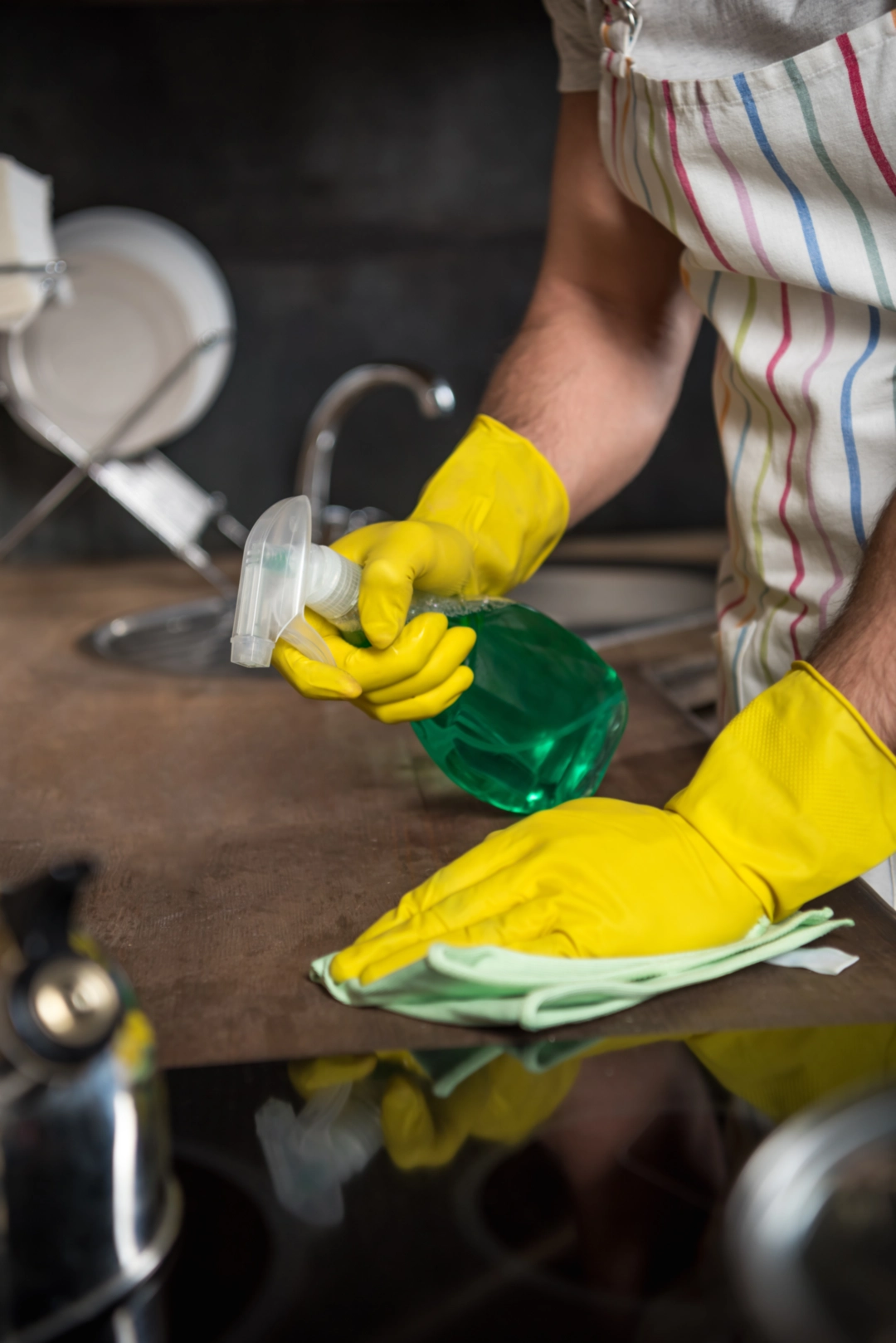 cleaning a countertop in new york and new jersey