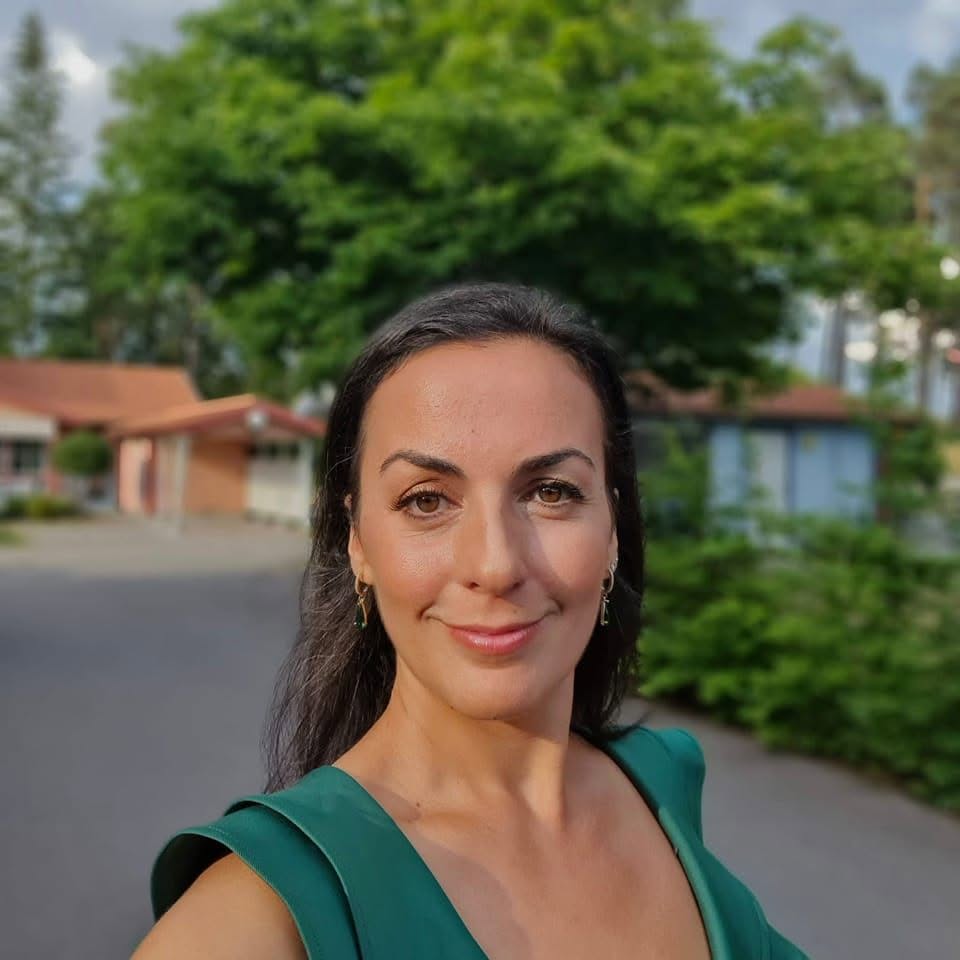 Aynur Güven – 10X