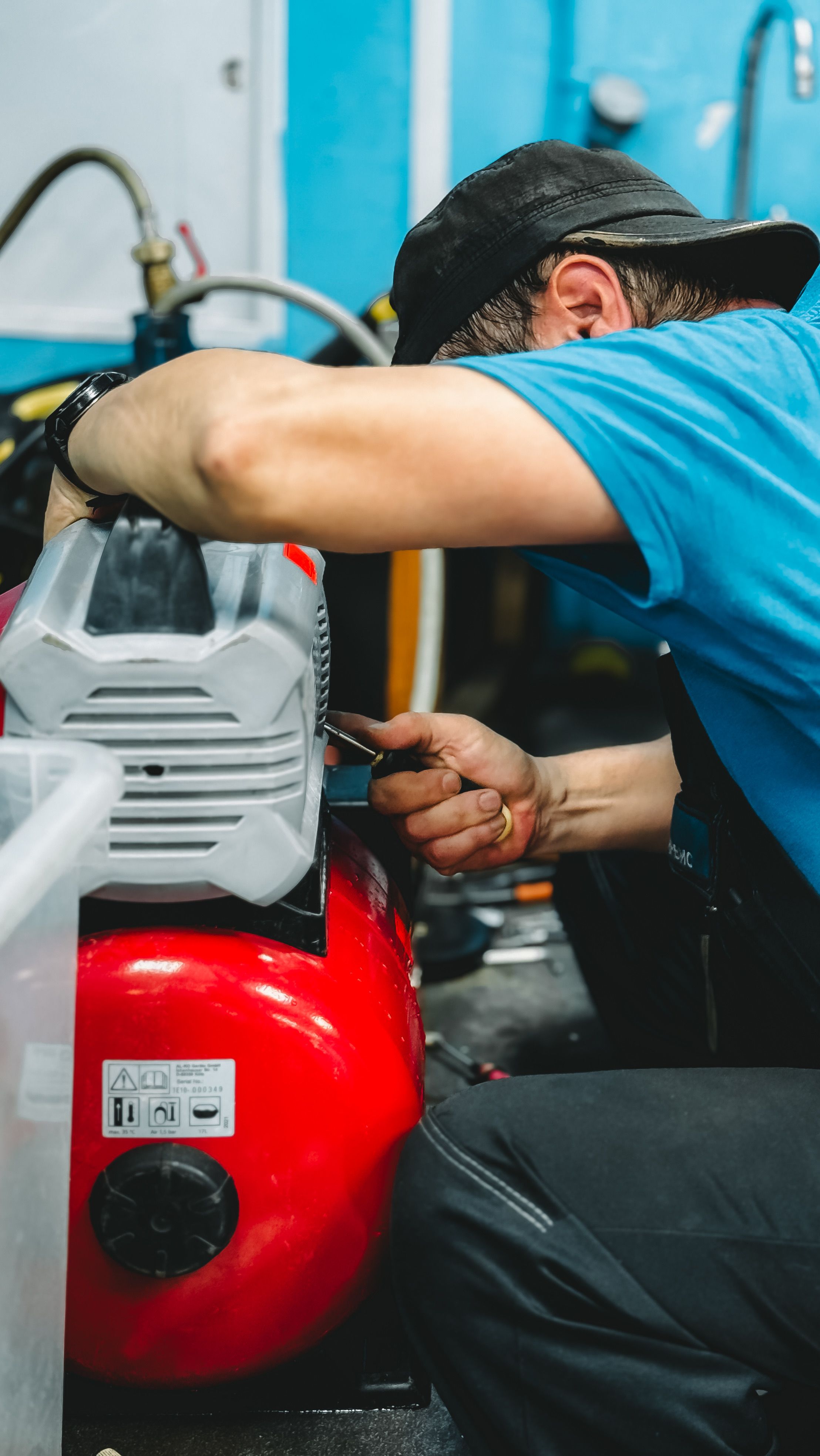 Gas fitting and plumbing connections on a Greater Victoria job