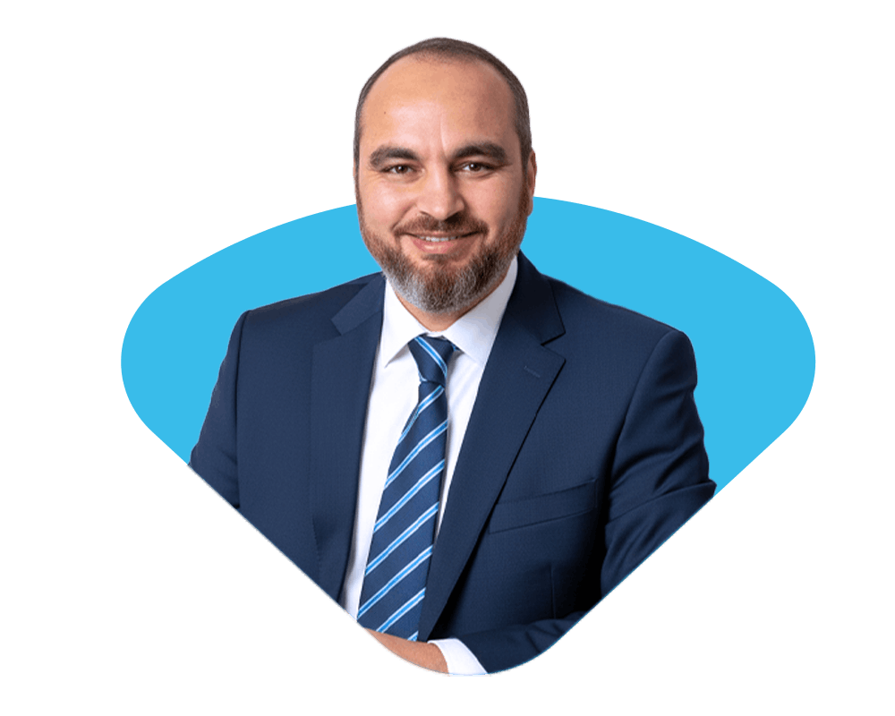 عماد حجازي