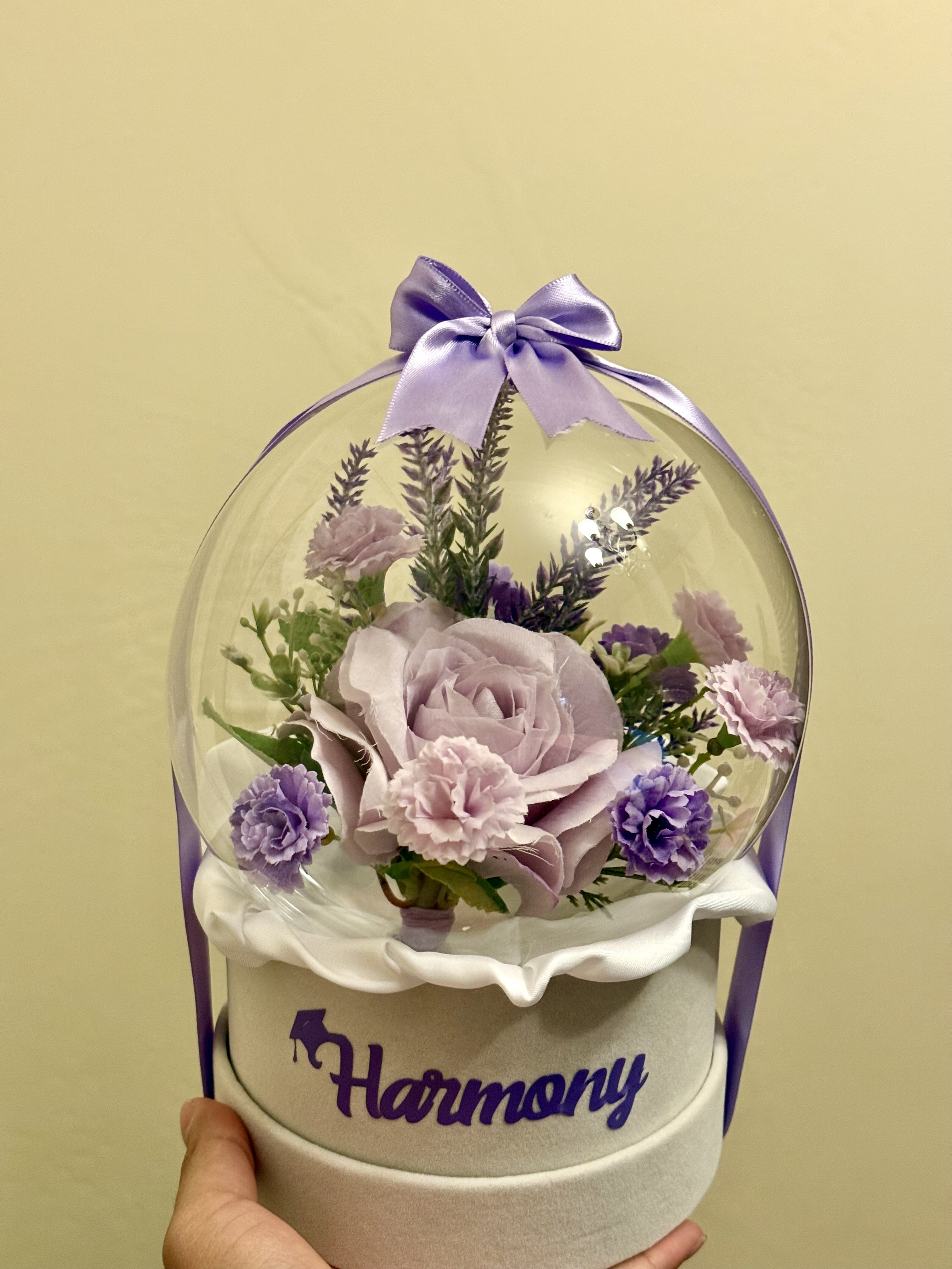 Floral balloon arrangement