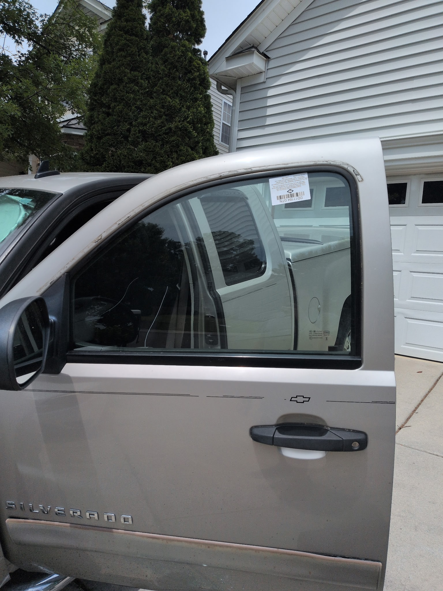 Chevy Silverado with new clean window installed