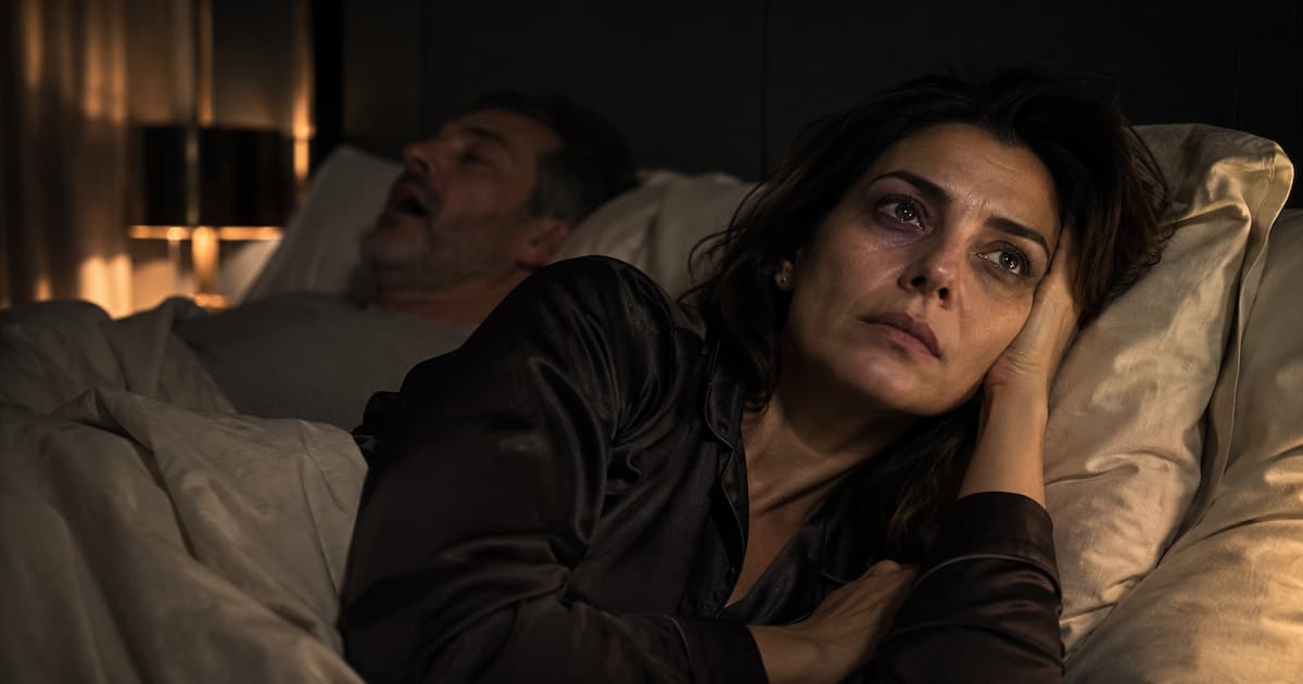 Pareja sin descansar por ronquido y apnea del sueño · Ensenada