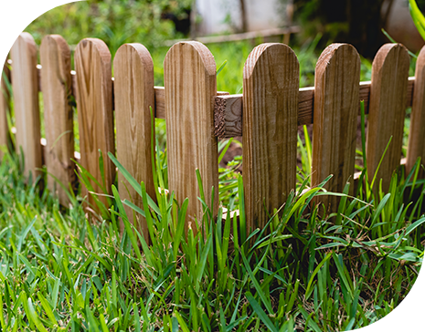Yard fence installation services