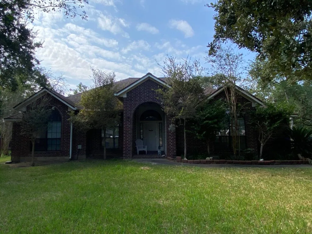 Gold Home Buyers Brick Home Cash Buyers Texas Sell House Fast Gold Home Buyers 946fa67b 3875 4b4e 8e6a 9cfeac0cdad9