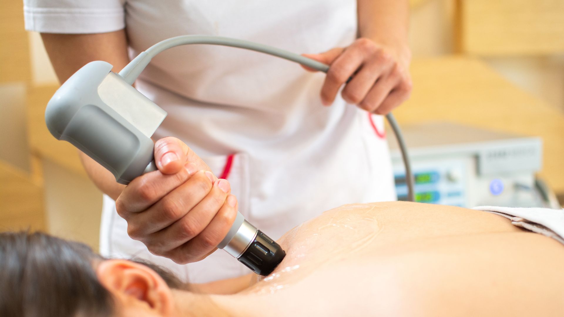 Shockwave therapy treatment supporting soft tissue recovery and mobility