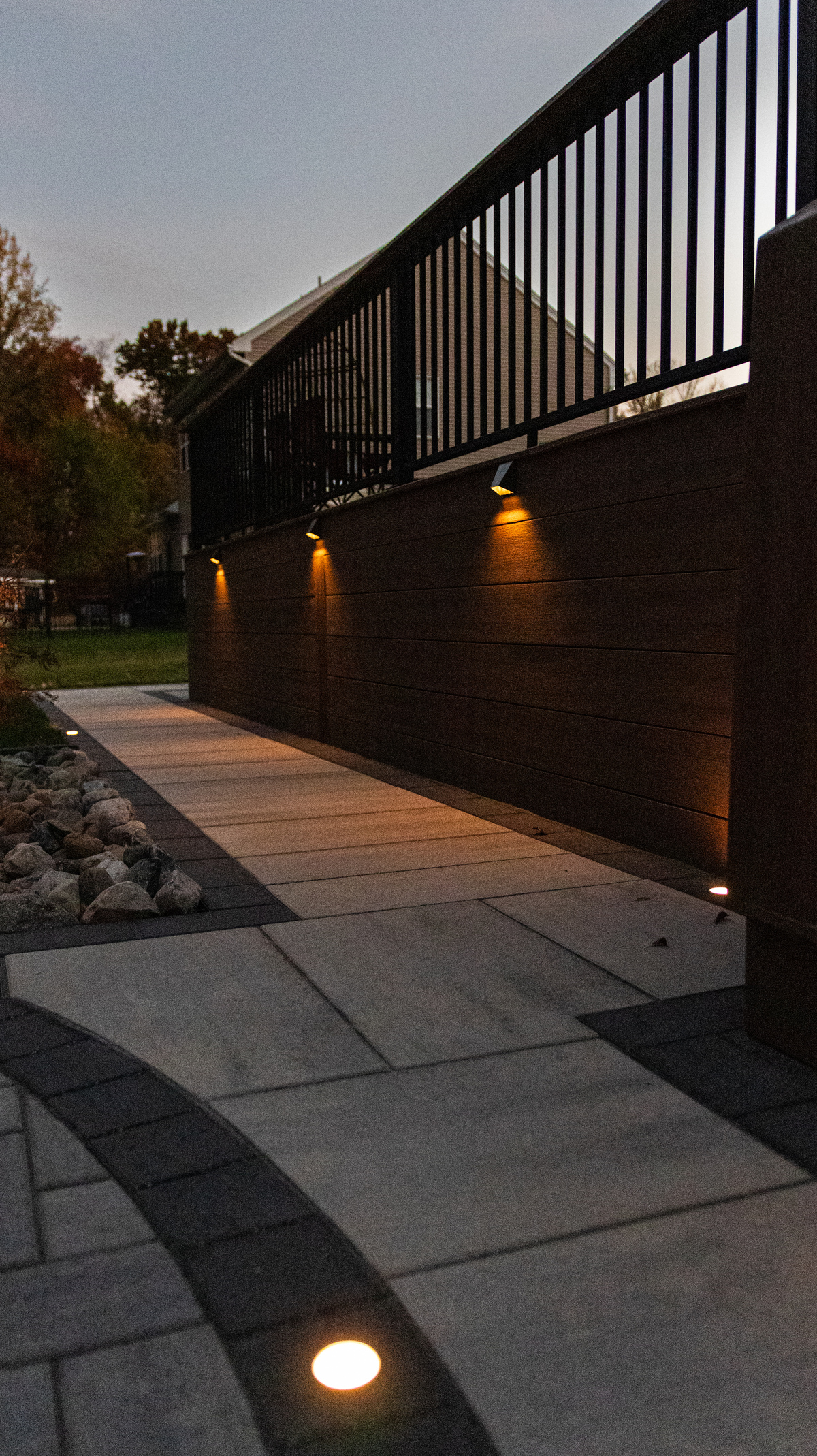 Outdoor lighting by EZ Hardscaping