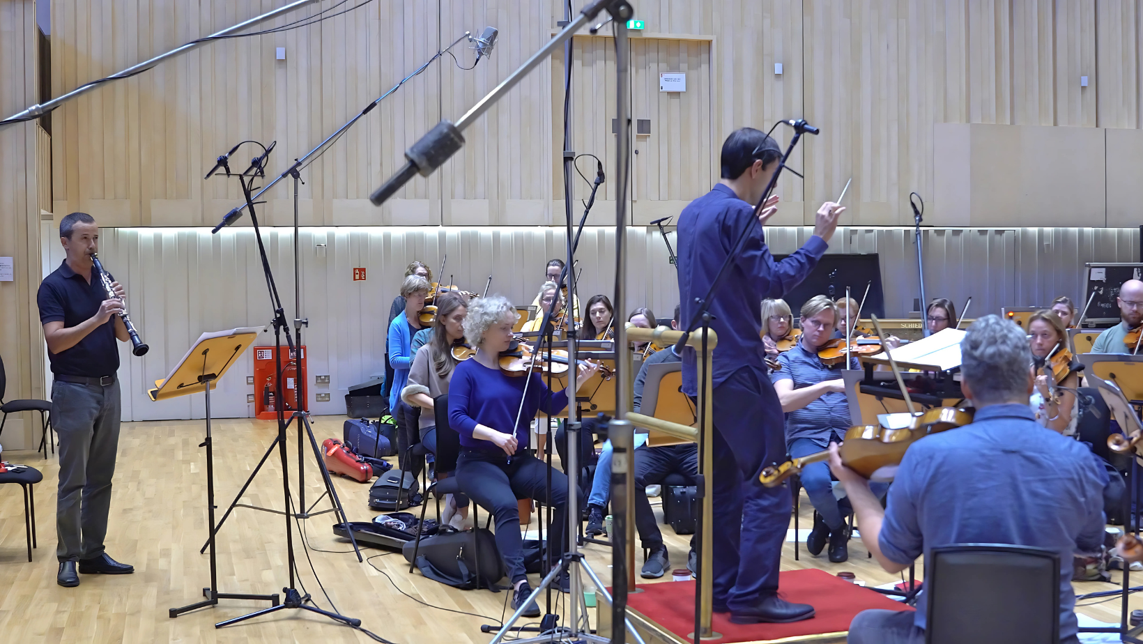 Cristo Barrios during an orchestral recording session