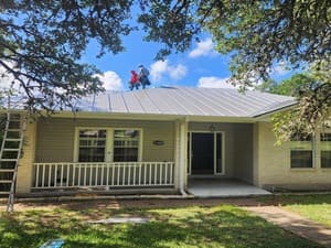 {{ custom_values.service_4 }} in {{custom_values.area_7})