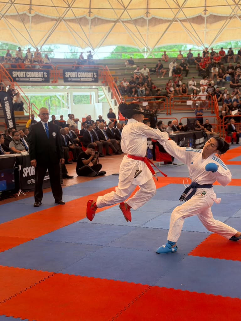 Atleta DFINEST en Competencia Karate