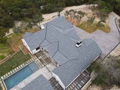 {{ custom_values.service_1 }} in {{custom_values.area_2})