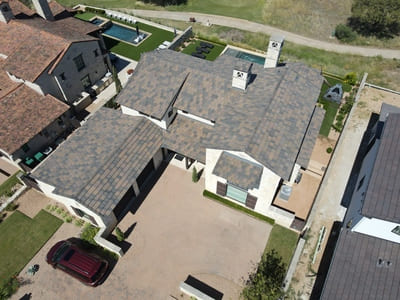 {{ custom_values.service_3 }} in {{custom_values.area_3})