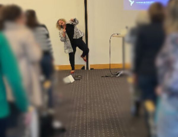 Birgit Gosejacob dynamic on stage