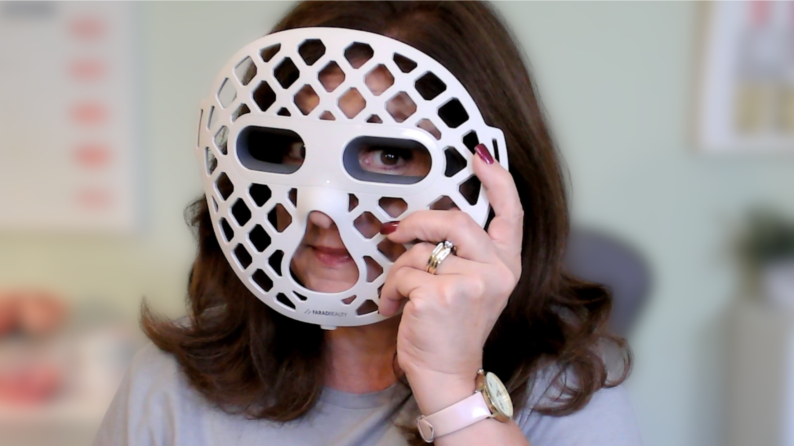 FaradBeauty LuxeHalo featherlight LED Therapy Mask