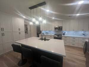 {{ custom_values.service_3 }} in {{custom_values.area_3})