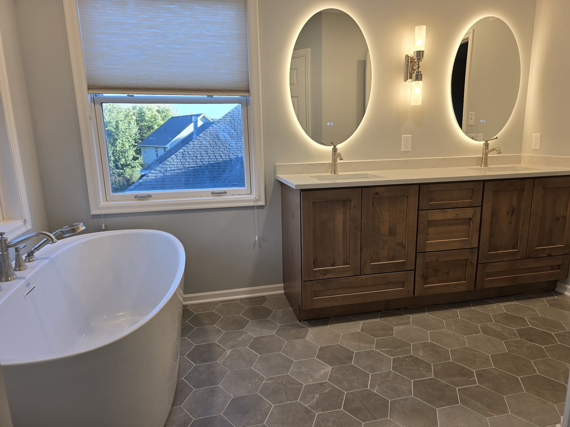 Basement home office suite Chaska MN – finished lower level renovation