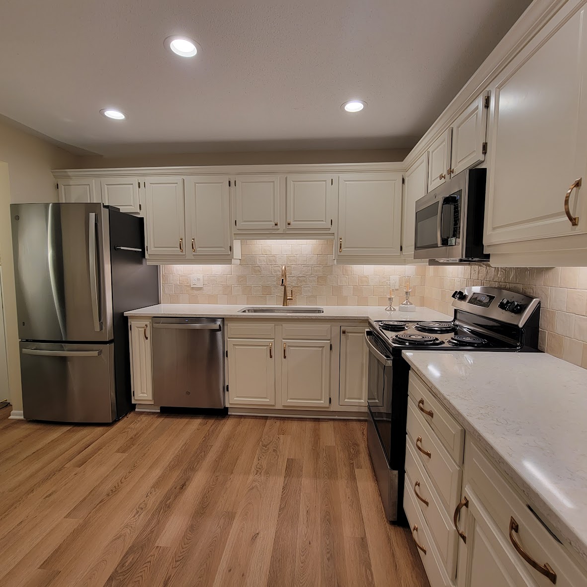 Master bathroom double vanity remodel Edina MN – Scala Design Construction