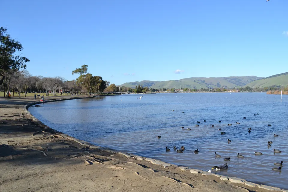 Lake Elizabeth and the hills at Central Park in Fremont