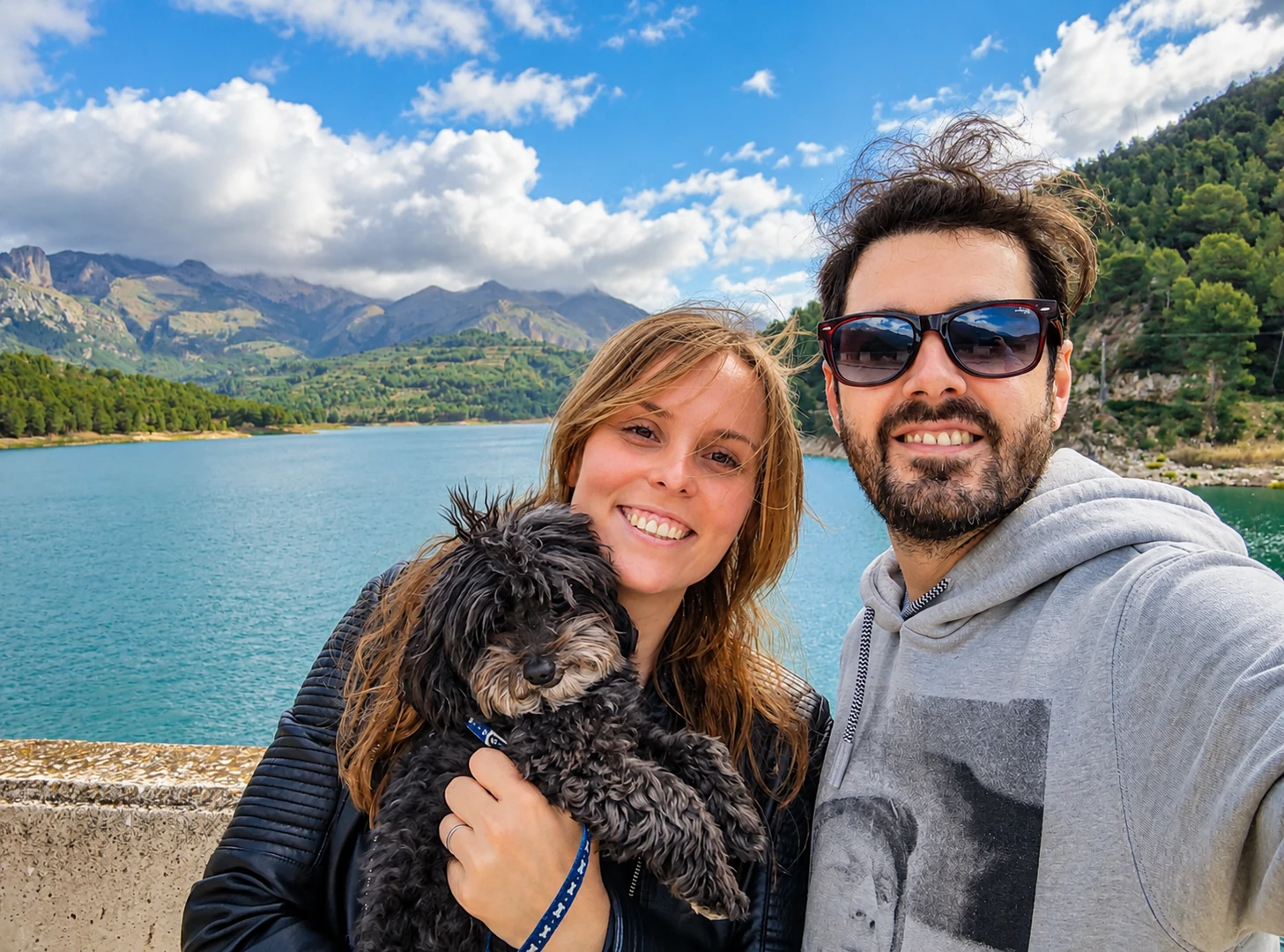 Jessica, Pablo y Simón durante uno de sus viajes