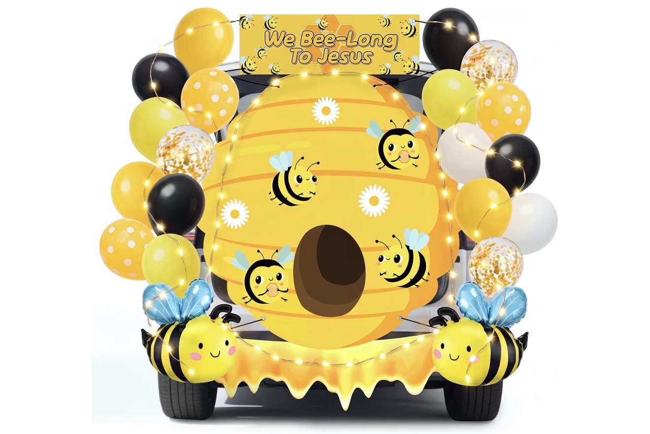 Bumblebee trunk or treat kit