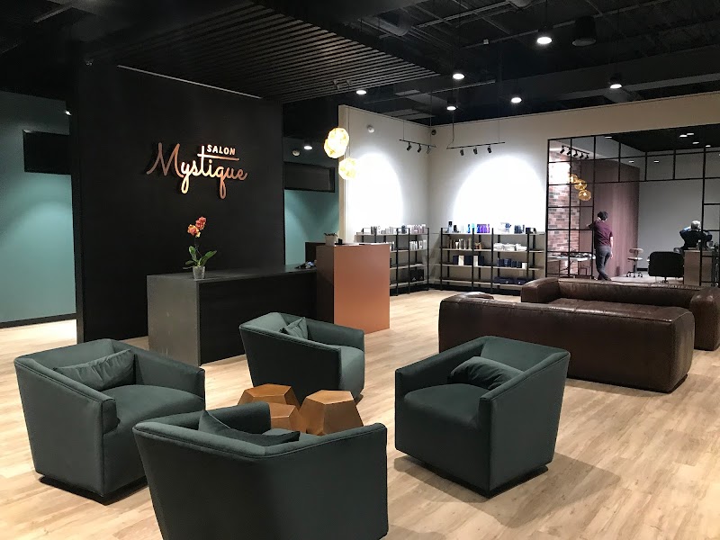 Salon Mystique