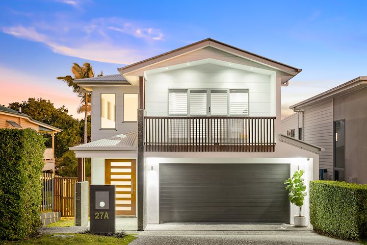 Sold by Amanda Becke 27A Waverley Road, Camp Hill QLD