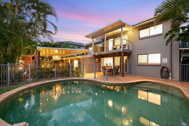 Sold by Amanda Becke 27 Hector Road, Holland Park QLD