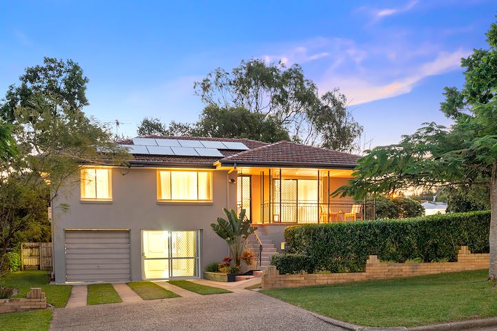 Sold by Amanda Becke 37 Long Street Camp Hill QLD