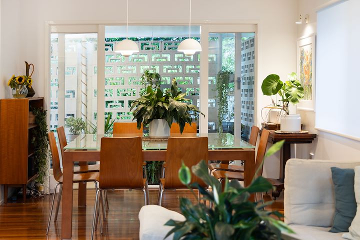 Sold by Amanda Becke 7 Dodwell Street, Holland Park West QLD