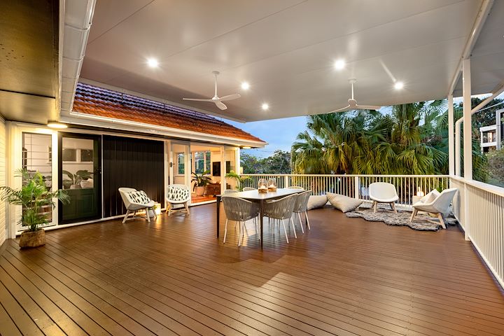 Sold by Amanda Becke 25 Newbolt Street, Holland Park QLD