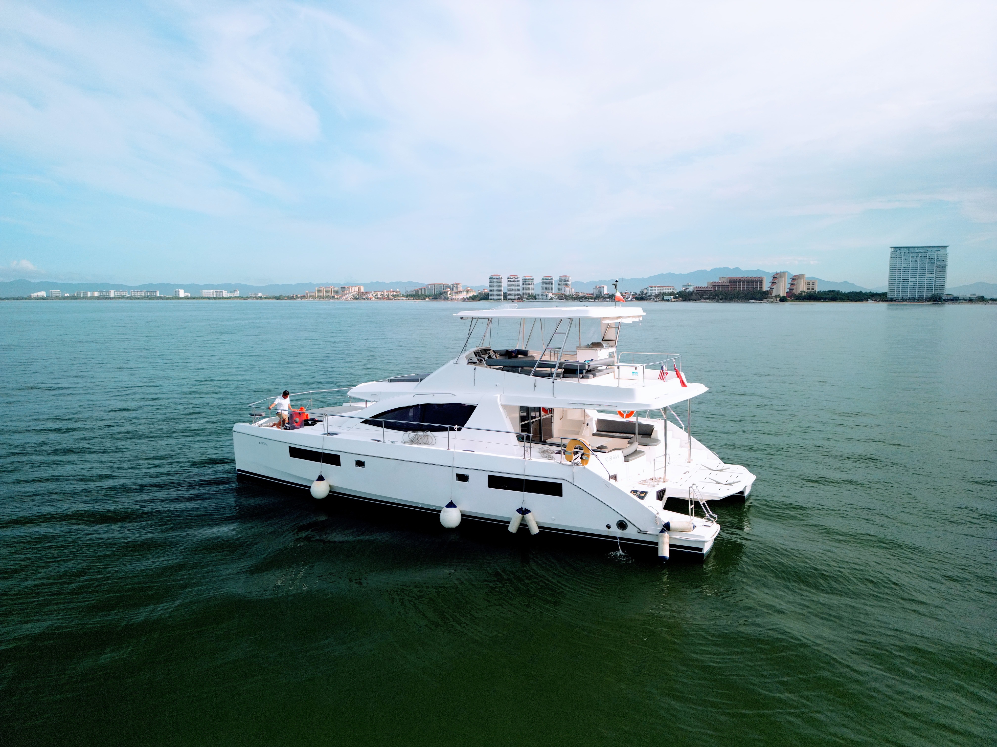 Leopard PowerCat 51' Kusi Wasi