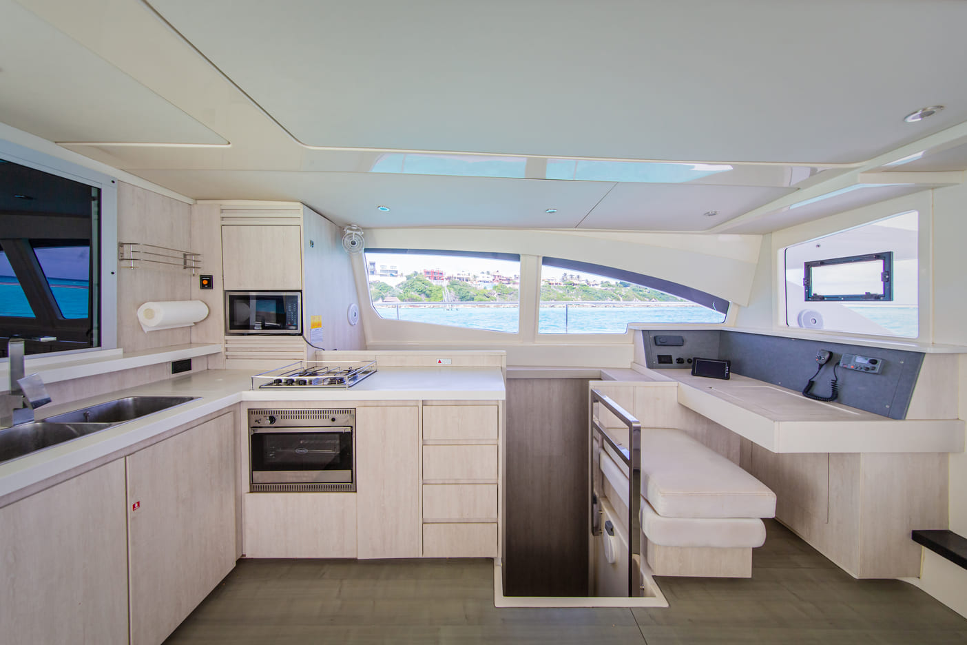 Leopard PowerCat 51' The Office