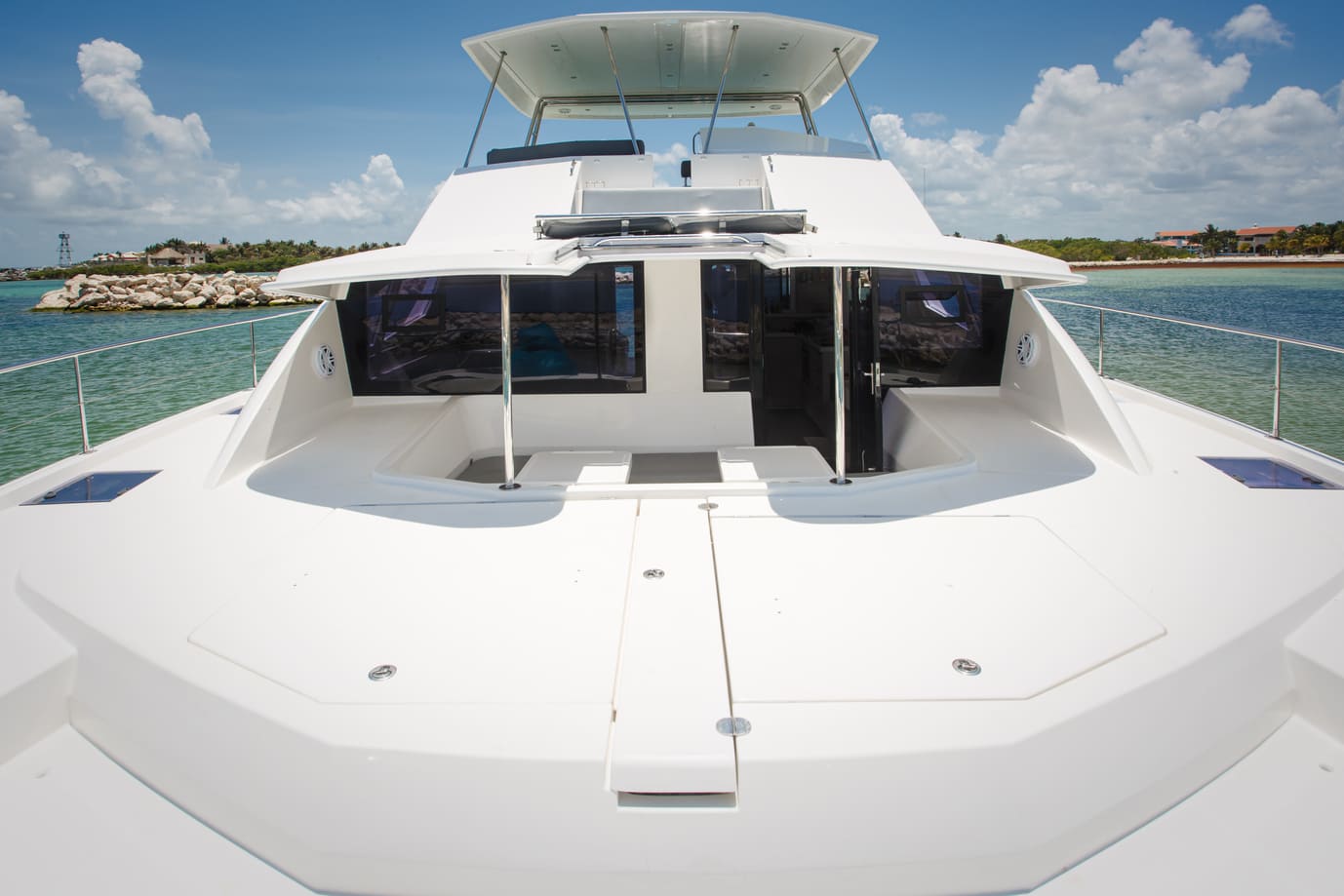 Leopard PowerCat 51' Kattu