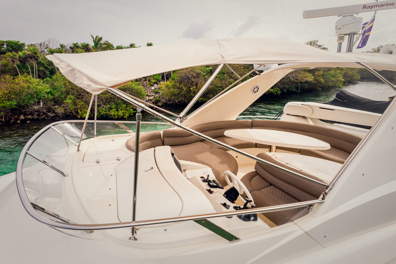 Yate Azimut 58' Belle
