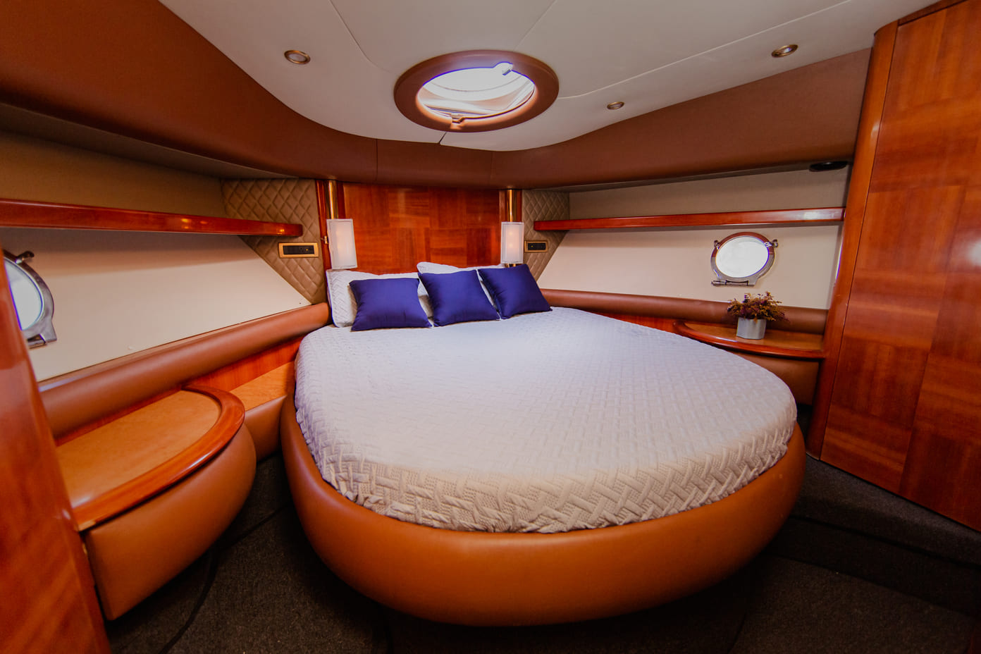Yate Azimut 58' Belle