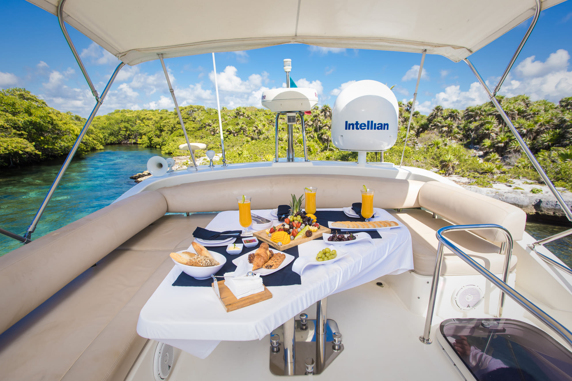 Yate Azimut 43' Mi Vieji