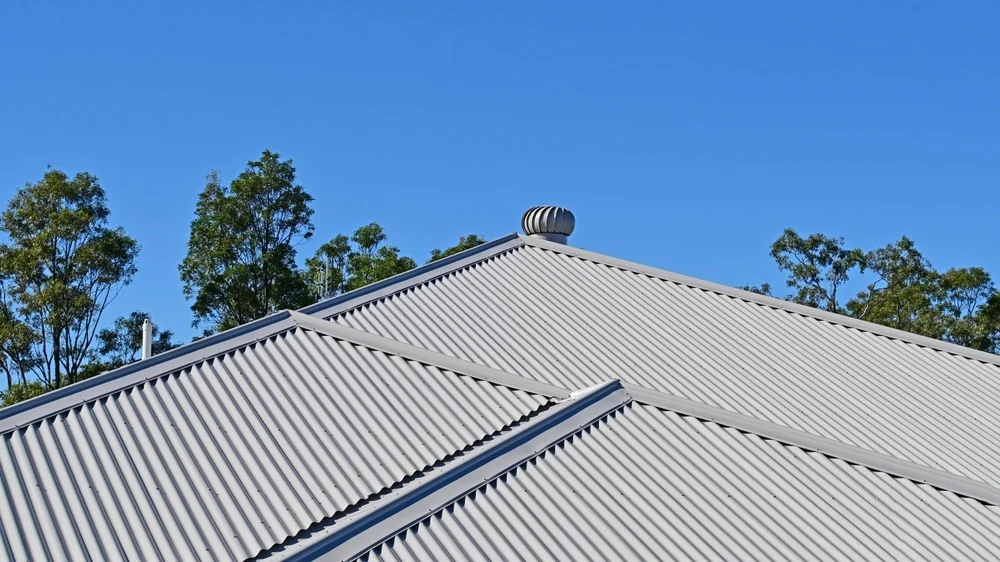 Residential roofing project