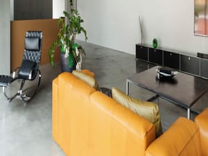 {{ custom_values.service_4 }} in {{custom_values.area_4})