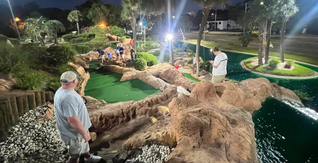 mini golf league play mini golf league play