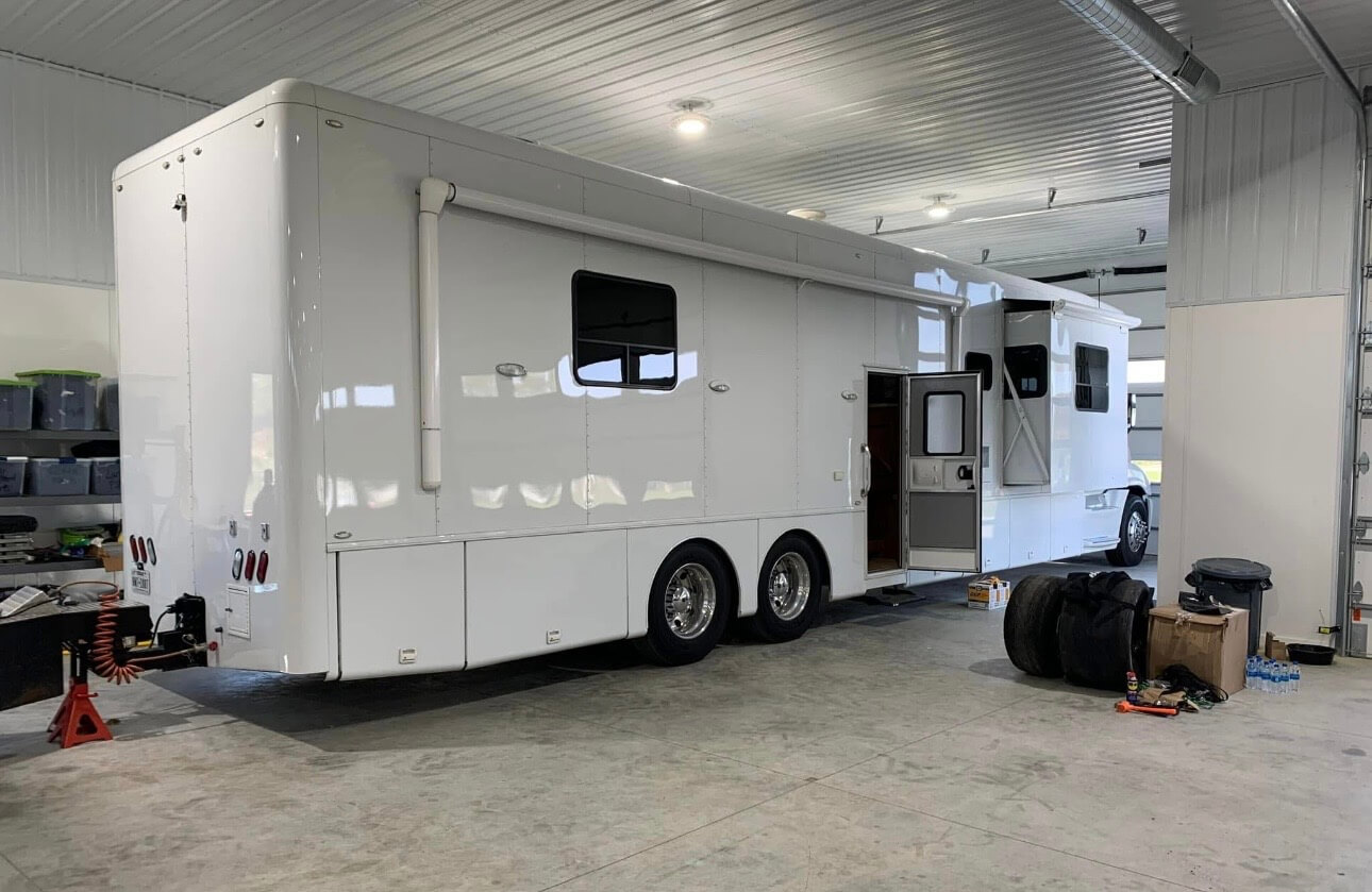 Campers and Trailers Detailing