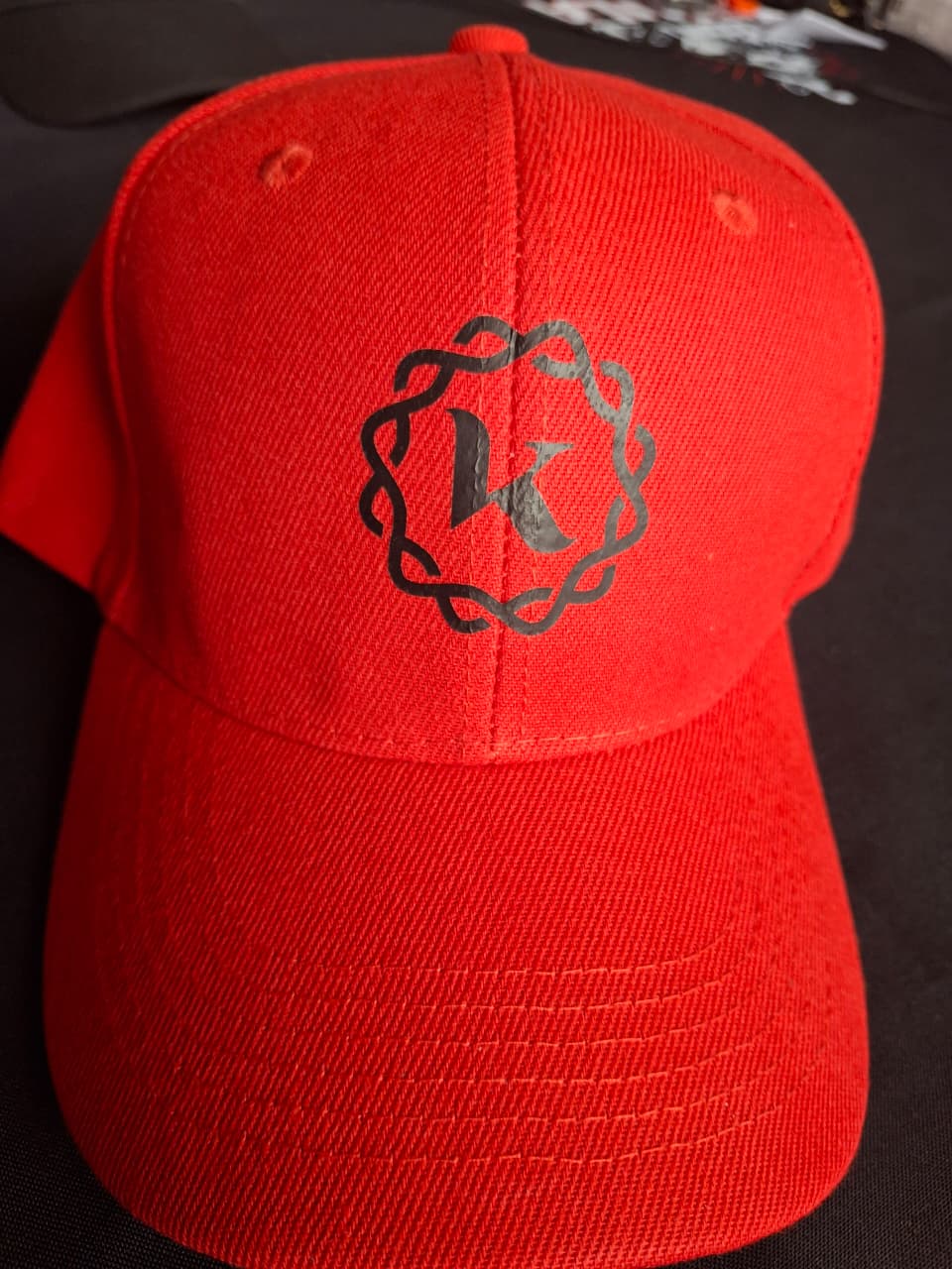 Red cap