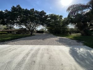 {{ custom_values.service_1 }} in {{custom_values.area_7})