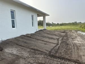 {{ custom_values.service_4 }} in {{custom_values.area_7})