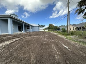 {{ custom_values.service_4 }} in {{custom_values.area_7})