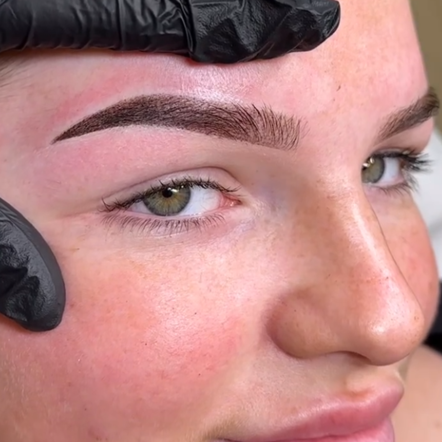 Mary Spence Expert PMU Artist In Paisley, Scotland.