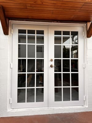 {{ custom_values.service_3 }} in {{custom_values.area_2})