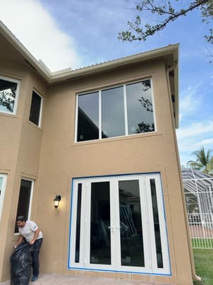 {{ custom_values.service_2 }} in {{custom_values.area_2})