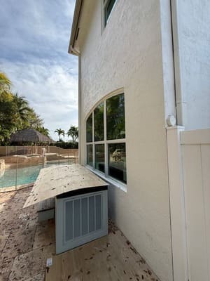 {{ custom_values.service_3 }} in {{custom_values.area_3})