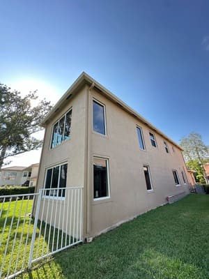 {{ custom_values.service_2 }} in {{custom_values.area_2})